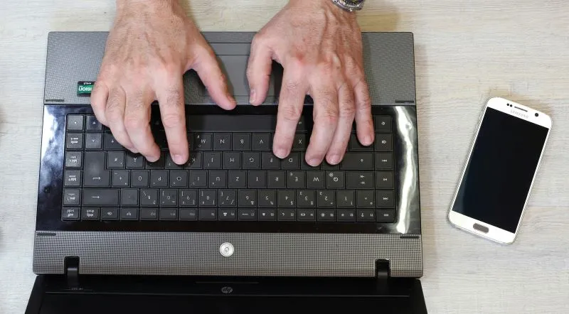 Factors that determine the cost of professional online typing services.